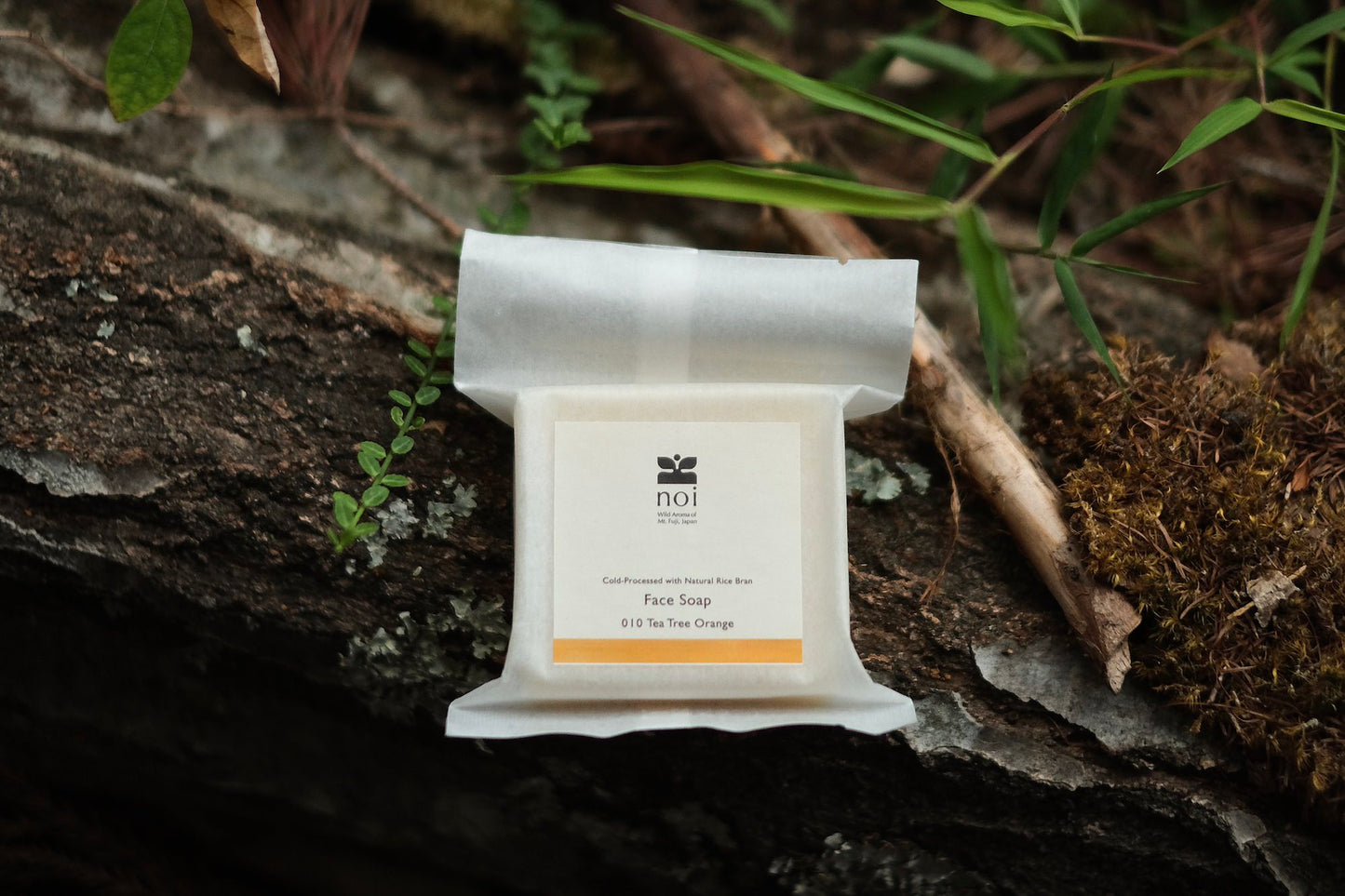 酒粕フェイス&ボディソープバー 010 Tea Tree Orange