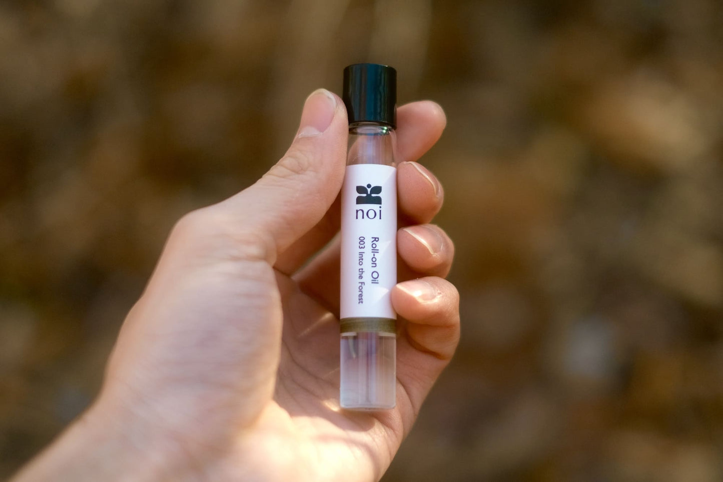 Roll-on aroma oil <001 Kuromoji Care>